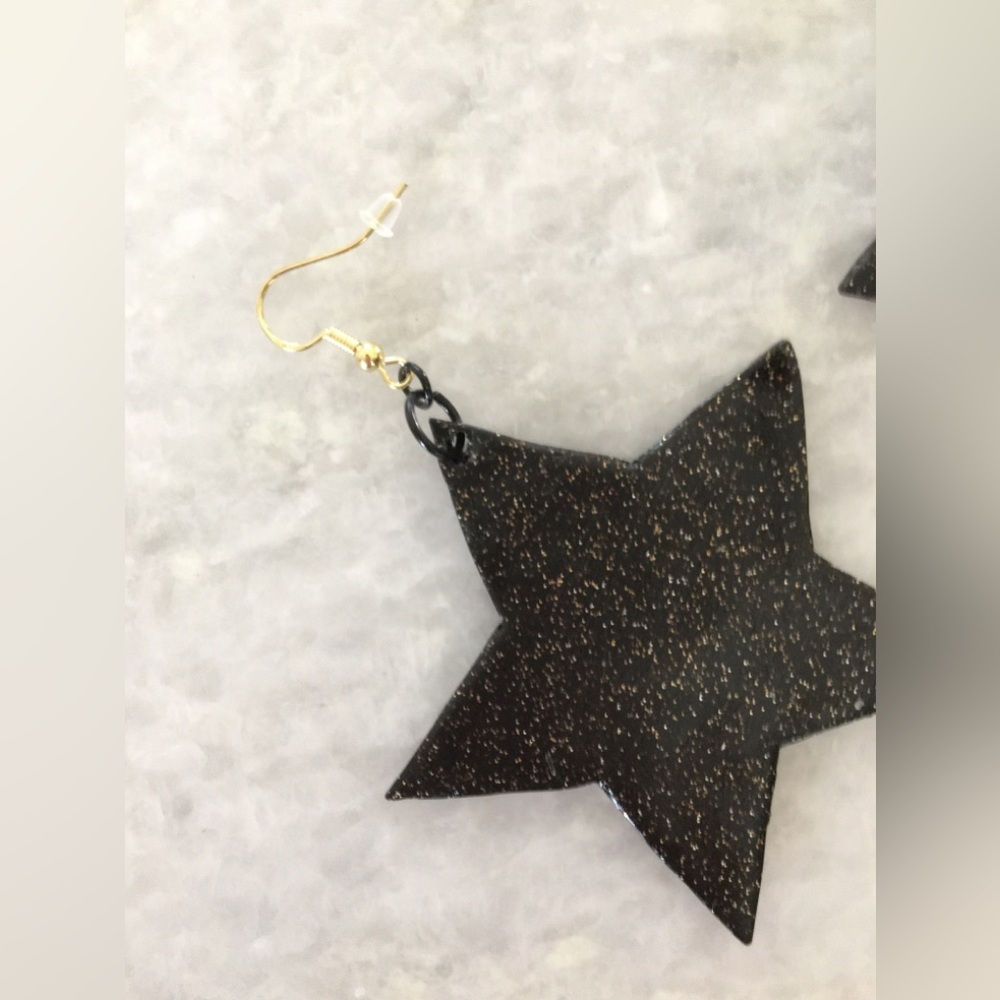 Large Black Stars with gold glitter accents handcrafted statement earrings β¨βοΈπ€ - Picture 5 of 13